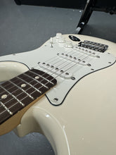 Load image into Gallery viewer, 2015 Fender Mex Standard Stratocaster - Arctic White/Rosewood Fretboard (Pre-Owned)