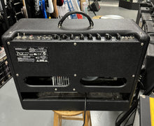 Load image into Gallery viewer, FENDER HOT ROD DELUXE III 40W VALVE AMP - (PRE-OWNED)