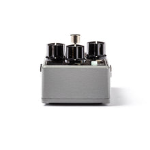 Load image into Gallery viewer, MXR UNI-VIBE CHORUS/VIBRATO