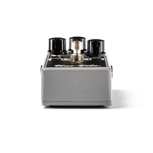 Load image into Gallery viewer, MXR UNI-VIBE CHORUS/VIBRATO