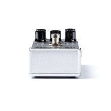 Load image into Gallery viewer, MXR SUPER BADASS DISTORTION