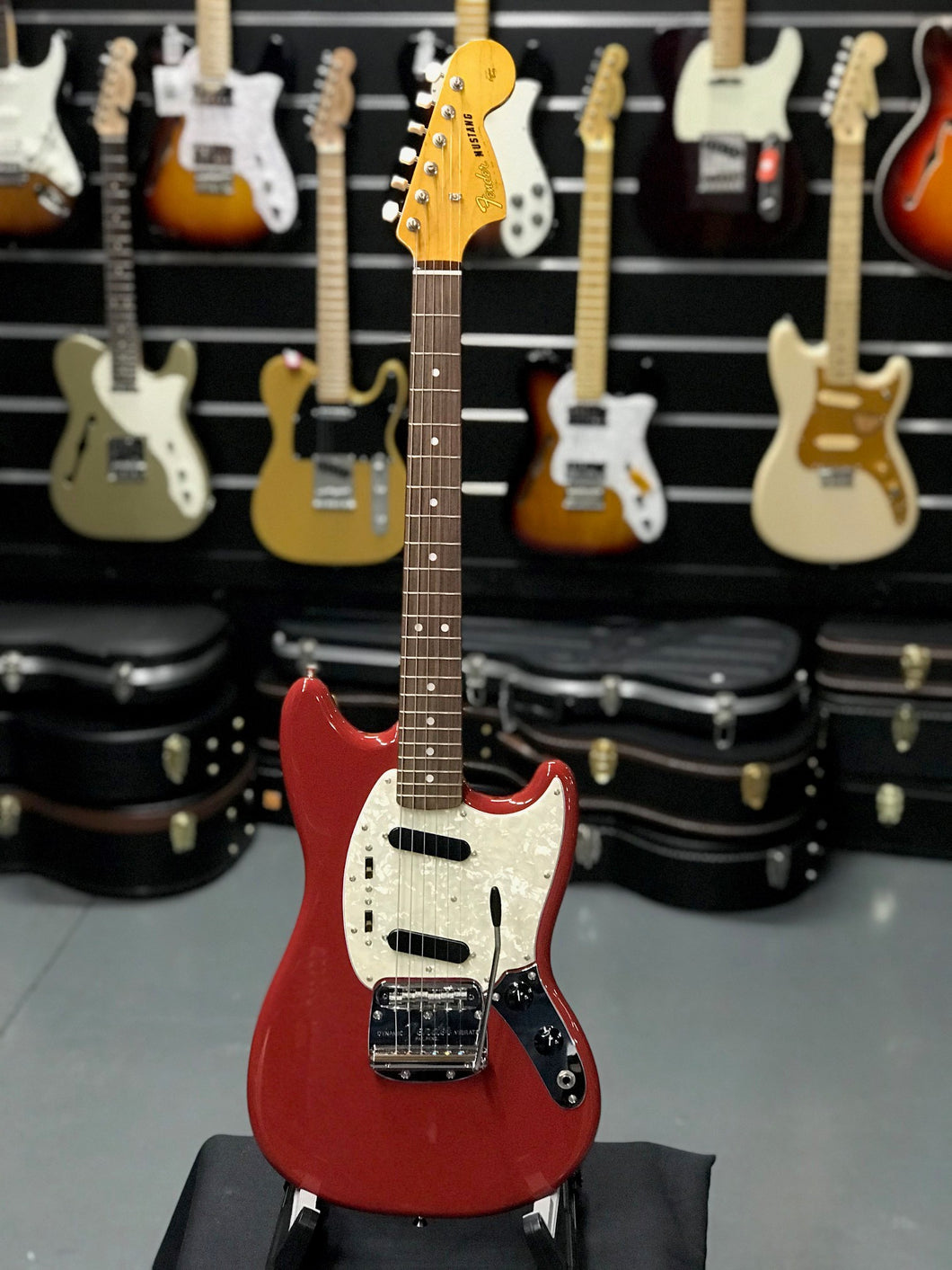 Fender Mustang Dakota Red Japan (Pre-owned)