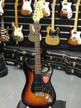 Load image into Gallery viewer, Fender American Special HSS Stratocaster Sunburst (Pre-owned)
