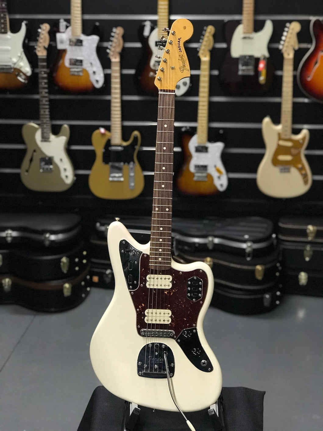 Fender Jaguar Classic Player Special HH White (Pre-owned)