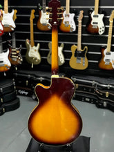 Load image into Gallery viewer, Epiphone Joe Pass (Pre-owned)
