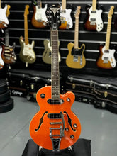 Load image into Gallery viewer, Epiphone Wildkat Sunrise Orange (Pre-owned)
