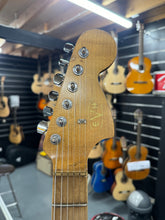 Load image into Gallery viewer, EVH Striped Series '78 Eruption Strat Relic (Pre-Owned)

