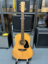 Load image into Gallery viewer, Maton 225 Dreadnought Acoustic w/ Hard Case (Pre-Owned)
