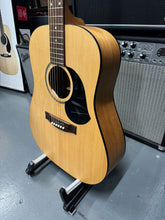 Load image into Gallery viewer, Maton 225 Dreadnought Acoustic w/ Hard Case (Pre-Owned)
