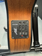 Load image into Gallery viewer, Mini Maton EMBW-6 Blackwood with AP5 Pro &amp; Hardcase (Pre-Owned)

