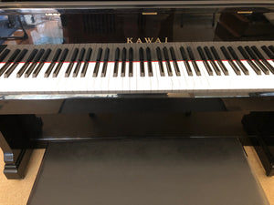 Kawai US-70 Upright Piano (Pre-Owned)