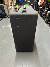 Load image into Gallery viewer, Fender Bassbreaker 18/30 Combo (PRE-OWNED)
