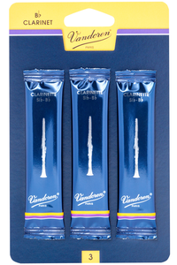 Vandoren B Flat Clarinet Reeds - TRADITIONAL - Gr 1.5 - Card of 3