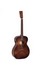 Load image into Gallery viewer, Sigma 000 Solid Mahogany Top -  Aged - Satin
